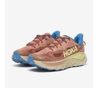 Hoka Challenger 8