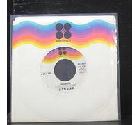 Hold On / Don't Open Your Eyes [Vinyl Single 7'']