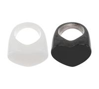 Holibanna 2pcs Vintage Retro Heart Acrylic Rings Black White Chic Simple Finger Jewelry for Women Stylish Minimalist Decorative Accessories for Party Daily Wear