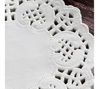 Hollow Flower Baking Paper, Water Absorption Odorless 150 Pieces Food Grade Wood Pulp Round White Lace Paper Disposable Precise Cut for Home