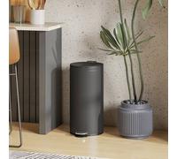 HOMCOM Black Round Pedal Bin with Removable Inner Bucket and Soft-Close Lid 30L - Wilko
