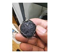 home decoration Natural Crystal Rough Crystal Rough Stone 25g Small Black Meteorite Glass Meteorite Czech Meteorite Necklace Pendant Balance Gemstone Decoration