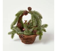Homescapes Festive Wicker Basket Christmas Decoration with Green Fir, Berries and Pinecones