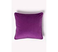 HOMESCAPES Purple Velvet Cushion 46 x 46 cm Super Soft Velvet Scatter Cushion with Piped Edge & Super Microfibre Cushion Insert Included Throw Pillow for Sofa or Bed