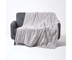 HOMESCAPES Large Luxury Light Grey Velvet Throw Super Soft Thick Cotton Velvet Blanket with Handwoven Embroidered Dots and Thick Quilting Cosy and Warm Bedspread Sofa or Bed Throw, 150 x 200cm