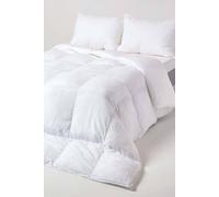 HOMESCAPES Super King Duvet 13.5 Tog, Hotel Quality Soft Touch 'Feels Like Down' Super Microfibre Quilt, Box Stitched, Lightweight Autumn Winter Duvets, Hypoallergenic & Machine Washable