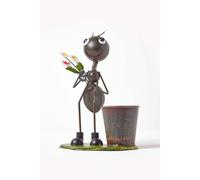 HOMESCAPES Metal Garden Ant Ornament Holding Flowers with Small Rustic Flower Pot, Handcrafted From 100% Iron Set on Green Standalone Base, 32 cm Tall