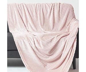 HOMESCAPES Pastel Pink Velvet Throw 200 x 230 cm Soft ‘Mora’ Faux Fur Throw Blanket Jacquard Chambray Weave Bed Sofa Throw for King Size Beds and 3 Seater Sofas