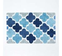 HOMESCAPES Super Absorbent Soft ‘Salcombe’ Blue, Grey and White 100% Cotton Bathmat with Geometric Pattern and Non Slip Latex Backing, 50 x 80 cm Large Shower Mat Machine Washable