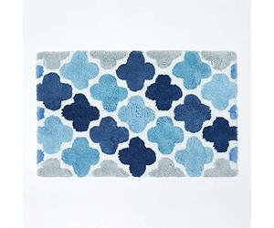 HOMESCAPES Super Absorbent Soft ‘Salcombe’ Blue, Grey and White 100% Cotton Bathmat with Geometric Pattern and Non Slip Latex Backing, 50 x 80 cm Large Shower Mat Machine Washable