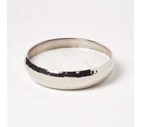 HOMESCAPES Vanilla Scented Candle - Small Silver Hammered Metal Bowl | Artisanal 15cm luxury candle in hammered aluminium bowl. Relaxing home fragrance, premium wax, three-wick minimalism décor