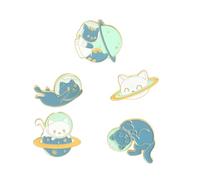 HOMSFOU 5pcs Cartoon Brooches Alloy Planet Space Clothing Decorations Creative Assorted Color Pins Suitable for Daily Outfits and Special Decorations Assorted style