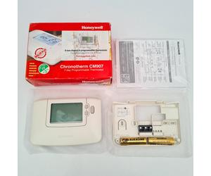Honeywell Chronotherm CM907 7 Day Programmable Thermostat CMT907A1041