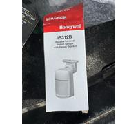 Honeywell IS312B Passive Motion Sensor with Swivel Bracket