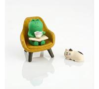 Hopzab 3PCS Miniature Frog Statue with Yellow Sofa, Cat,Cute Funny Mini Frog Sculpture Figurines,Resin Tiny Animal Ornament,Desk Decor for Home Office Garden