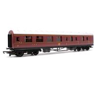 Hornby R4389 RailRoad Brake Third Coach LMS 5200