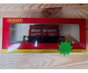 Hornby R6589 Archibald Bathgate Coke Wagon