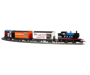 Hornby Steam Train - R30258 The Beatles, The Liverpool Connection EP Collection Side B Train Pack - Limited Edition 00 Gauge Locomotives, Engine Models for Adults - 1:76 Scale Model Gift
