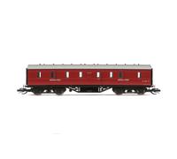 TT:120 Hornby Coach Car - TT4039 BR 50’ Passenger Brake, M31014M - Era 4 Train Toy, TT Gauge Carriage for Train Set, Rolling Stock Models for Adults - 1:120 Scale Model Gift