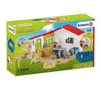 Horse Club Veterinary Clinic With Animals Farm World Figurine