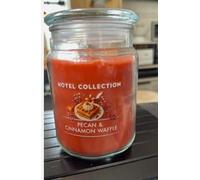 Hot Collections Luxury Scented Candle in Glass Jar, Various Scents, 510g (Pecan & Cinnamon Waffle)