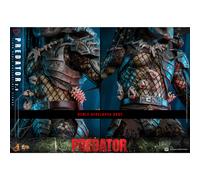 Hot Toys 1/6 Predator 2.0 - Predator