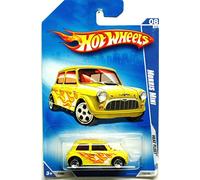 Hot Wheels 2009 Morris Mini Heat Fleet 124/190 YELLOW 1:64 Scale
