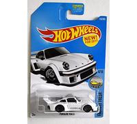 Hot Wheels 2017 Factory Fresh Porsche 934.5 153/365, White