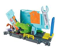 Hot Wheels City Gator Garage Attack Play Set