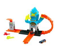 Hot Wheels City Gorilla Slam Attack Playset & 1:64 Scale Toy Car