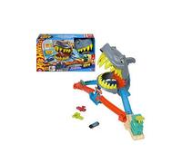 Hot Wheels City Shark Chomp Beach Playset & 1:64 Scale Toy Car