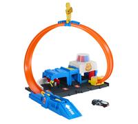 Hot Wheels Toy Car Track Set, Super Police Station Playset with 1:64 Scale Die-Cast Vehicle, Adjustable Loop for Multiple Ways to Race & Stunt, JBM71