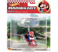 Hot Wheels Mario Kart 1:64 Scale Die-cast Light-Blue Yoshi in Pipe Frame Kart with Super Glider