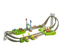 Hot Wheels Mario Kart Circuit Track Set (1 Mario Car, 1 Yoshi car) GCP27 NEW