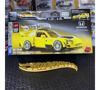 Mattel Brick Shop Hot Wheels Speed Series Building Set, '07 Honda S2000 with 257 Pieces, Realistic Details and Custom Decals, Adult Collectors and Kids Ages 10+, JFR88