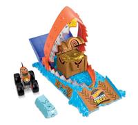 Hot Wheels Monster Trucks Arena Smashers Treasure Chomp Challenge Playset with 1:64 Scale Tiger Shark Toy Truck & Crushed Car