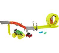 Hot Wheels Monster Trucks Power Smashers Charge & Chase Playset
