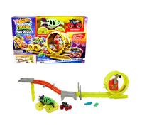 Hot Wheels Monster Trucks Rhinomite's Chargin' Challenge
