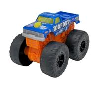 Hot Wheels Monster Trucks Roarin Wreckers, 1 1:43 Scale Truck with Lights & Sounds, Plays Truck s Theme Song, Toy for Kids 3 Years Old & Older