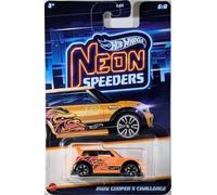Hot Wheels 1:55 Scale Die Cast Car - Flo, Disney 100 - Unisex - Children