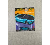 Hot Wheels Premium Car Culture Collectible Toy Car, 1:64 Scale Die-Cast LB-Works McLaren 720S, Silhouettes Vehicle with Real Riders Tires, JBK47