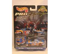 Hot Wheels PRO Racing Collection Edition PIT CREW 1998- Kyle Petty Pontiac Prix and Tool Box