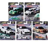 Hot Wheels Race Day Car Collection, 5-Pack Die-Cast Cars, Porsche 911 GT3, Corvette C8.R, Bentley Continental GT3, Nissan Z GT4, BMW 320 FPY86-961D