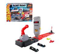 Hot Wheels Racing Formula 1 Grid Start Track Set & 2 Toy Cars | Includes 2 Officially Licensed F1 Die-Cast 1:64 Scale Vehicles & Speed Snap Track, Side-by-Side Racing, JKM88