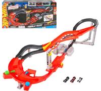 Hot Wheels Racing Formula 1 Toy Car Track Set, Downhill Circuit Race, 3 F1 Racecars, Manual Boost Kickers, Motorized Booster, Head-to-Head Competition, JMC90