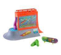 Hot Wheels Skate Aquarium Skatepark Playset Tony Hawk Fingerboard 1 Skate Shoes