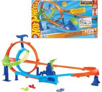 Hot Wheels Stunt Tracks Rapid Cyclone Playset & 1:64 Scale Toy Car