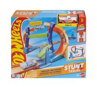 Hot Wheels Toy Car Track Set, Flip & Jump Through the Corkscrew Loop with a 1:64 Scale Toy Car, Speed Snap Track & Adapters, Compresses for Storage, JLM91
