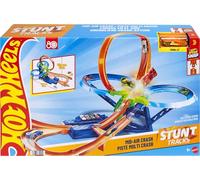 Hot Wheels Toy Car Track Set, Stunt Track Mid-Air Crash with 1:64 Scale Die-Cast Toy Car, Motorized Booster for Non-Stop Stunting & Racing, JKJ78