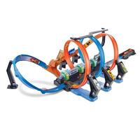Hot Wheels Track Set Age 5+ and Toy Car, Large-Scale Motorized Track with 3 Corkscrew Loops, 3 Crash Zones and Toy Storage, FTB65